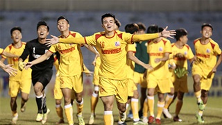 Thắng nghẹt thở Hà Tĩnh, Thanh Hóa vào bán kết U21 Quốc gia